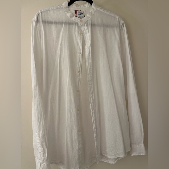 Zara Other - Great condition white men’s L band collar button-down